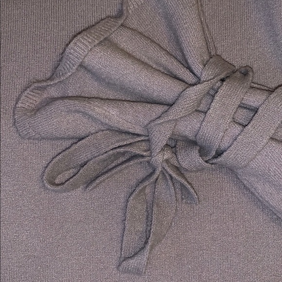 Cupcakes and cashmere sweater - Picture 3 of 5